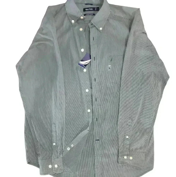 Nautica long-sleeved short style WR0468 Sanded poplin pinstriped shirt. Large - Picture 1 of 11